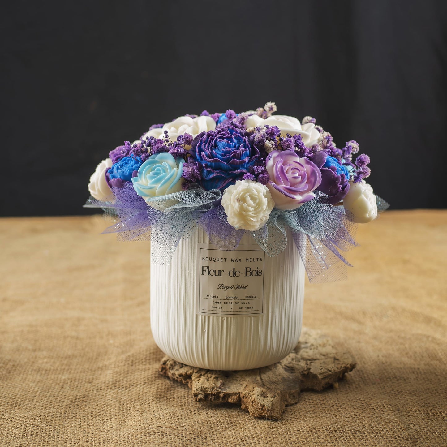 Klassischer Sojawachs-Pfingstrosen- und Rosenstrauß Fleur-de-Bois PURPLE WOOD